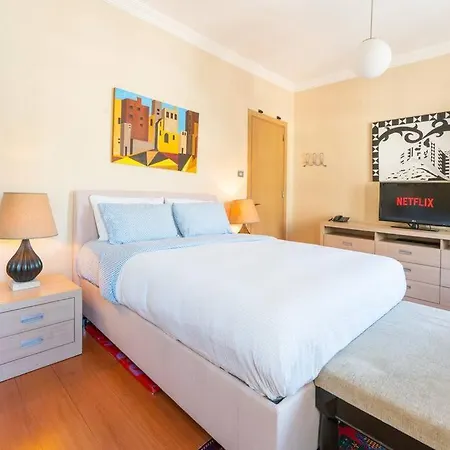 Unique Flat By The Bosphorus In Bebek * Istanbul