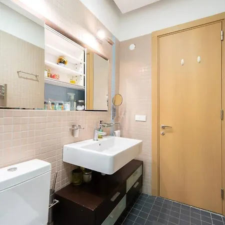 Unique Flat By The Bosphorus In Bebek * Istanbul