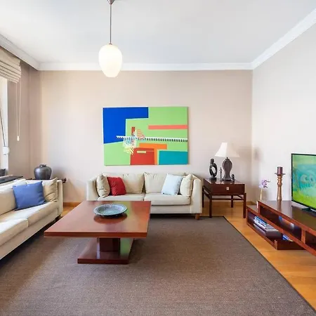 Unique Flat By The Bosphorus In Bebek