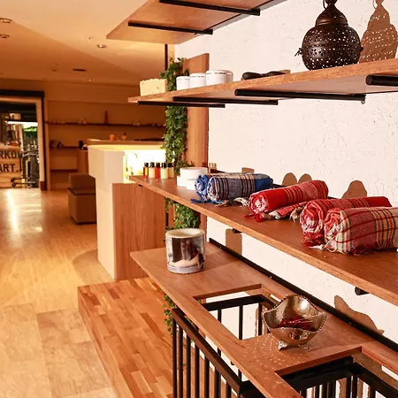 Nova Plaza Crystal & Spa 4*