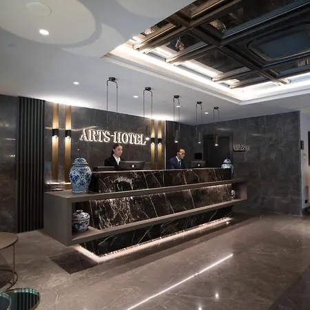塔克西姆奥兹坦温泉大酒店 酒店 4*