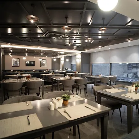 酒店 塔克西姆奥兹坦温泉大酒店 4*