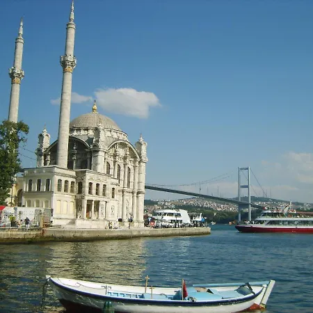 Bosphorus Seaview Flat & Alexa Smart By Summitvista Apartment