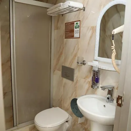 Kurban Hotel 3*