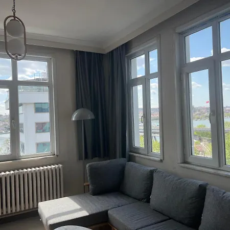Wonder Karakoy Goldenhorn 8- Ultra Luxury , 4br, Sea View Istanbul