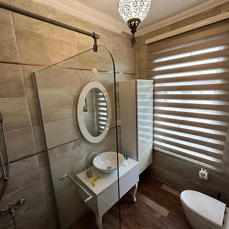 Apartment Shima House