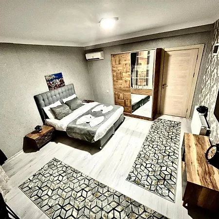 Taksim Luxury Square Aparthotel *