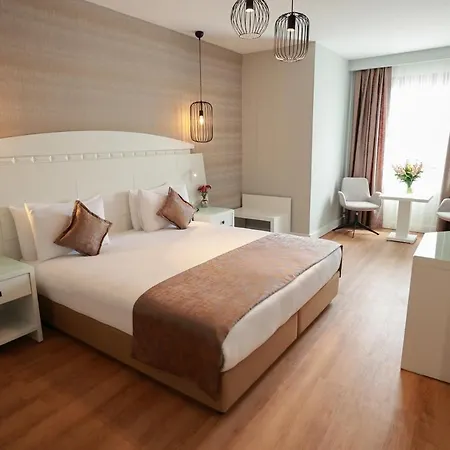 Hotel Nova Plaza Orion
