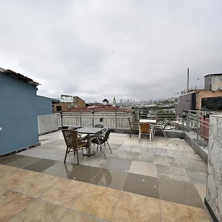 Grand Deniz Hotel *