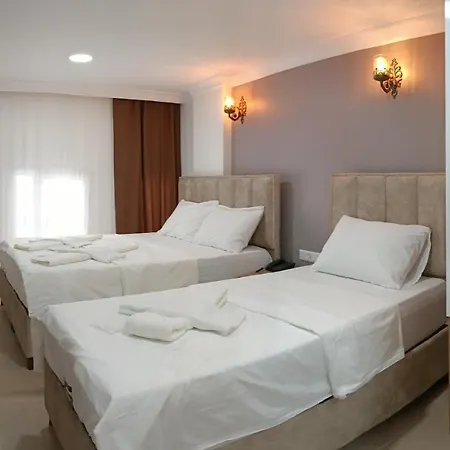 Laos Hotel *