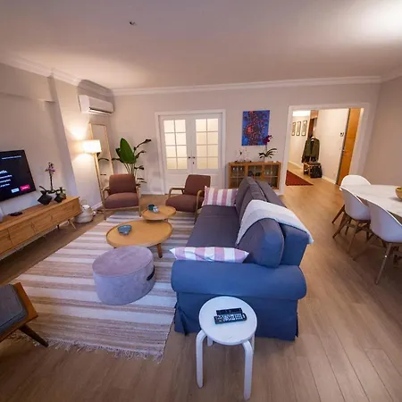 Spacious Luxury Flat In The Heart Of *