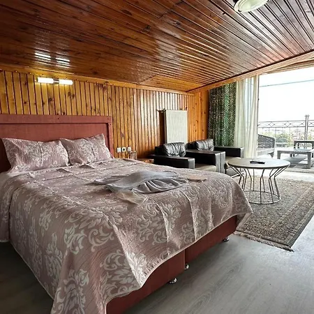 Life Hotel 2*