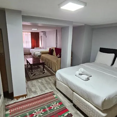 Taksim Suite-ll Apartment *