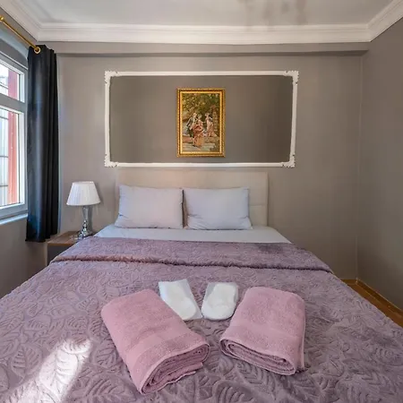Chanel Suits Aparthotel