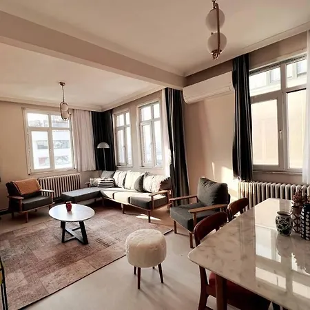 Wonder Karakoy Goldenhorn 8- Ultra Luxury , 4br, Sea View