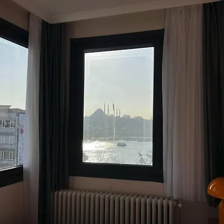 Wonder Karakoy Goldenhorn 8- Ultra Luxury , 4br, Sea View * Istanbul