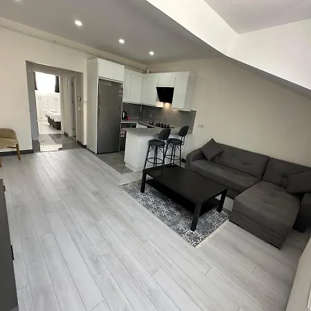 Apartament Rose *