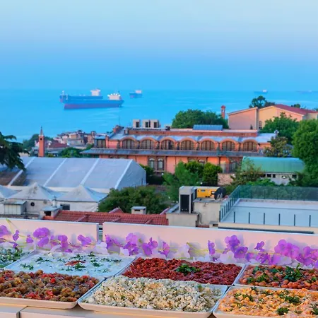 Eastanbul Отель