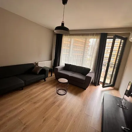 Lens Living Center * Istanbul