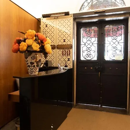 Aparthotel Galata M84 3*