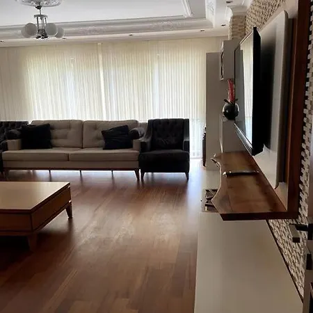 Apartment Sisli Nadide Sokak D:5 1+1 Istanbul