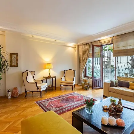 Apartment Flat Near Bosphorus Coast With View In Uskudar *