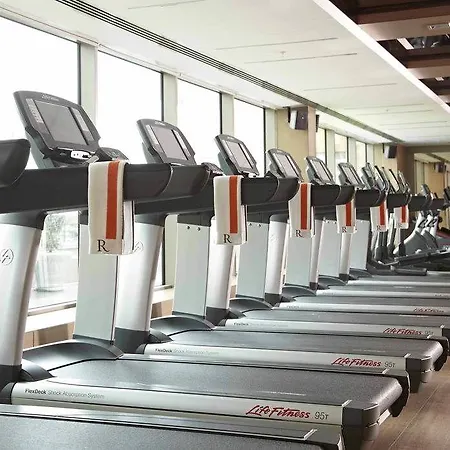 فندق فندق رينسانس إسطنبول بولات البوسفور اسطنبول