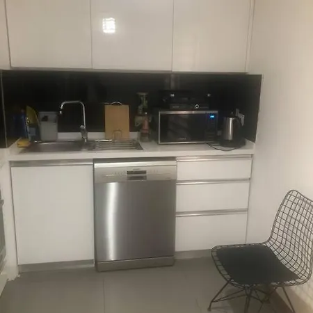 Apartment Furnished For Rent
