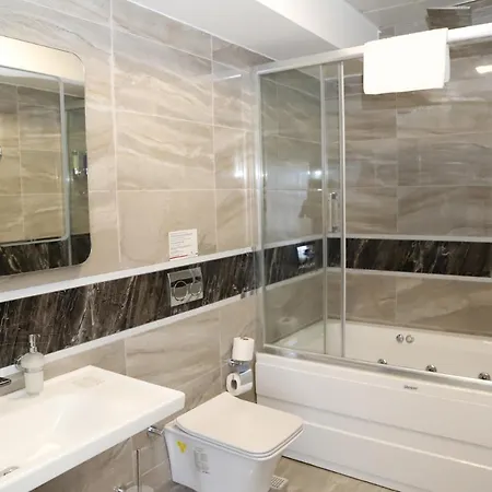 Hotel Novus 3*
