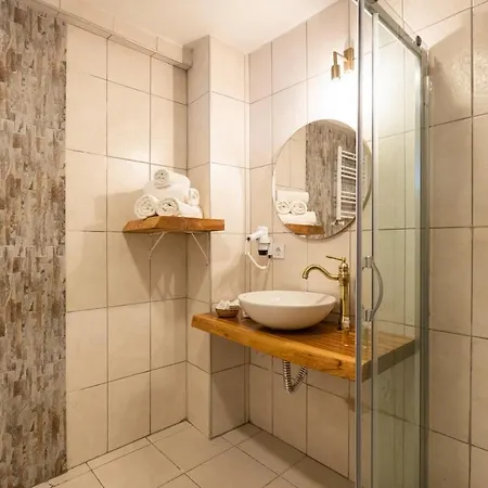 Aya Butik Otel *