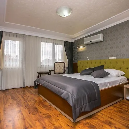 Hotel Pera Capitol