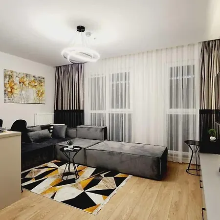 Alyateras Apartment