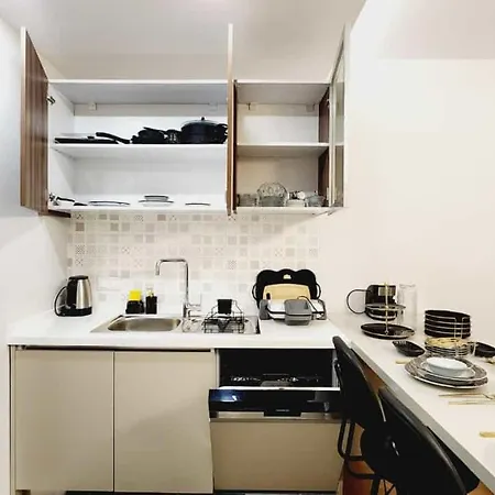 Alyateras * Istanbul