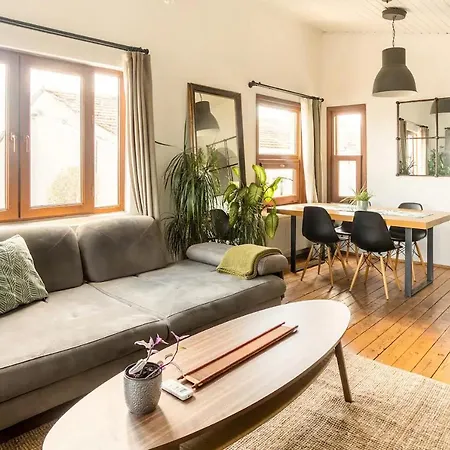 Cosy Roof Flat On 5th Floor With Bosphorus View * Istanbul