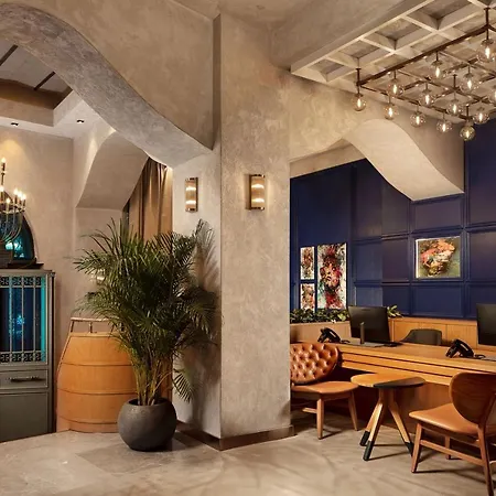 Decamondo Galata, A Tribute Portfolio Hotel 5*