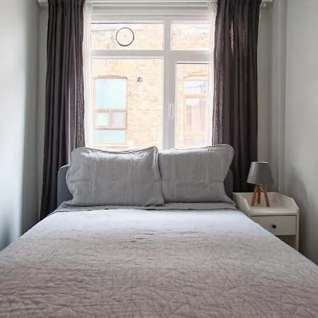 Taxim With Terrace Apartment *