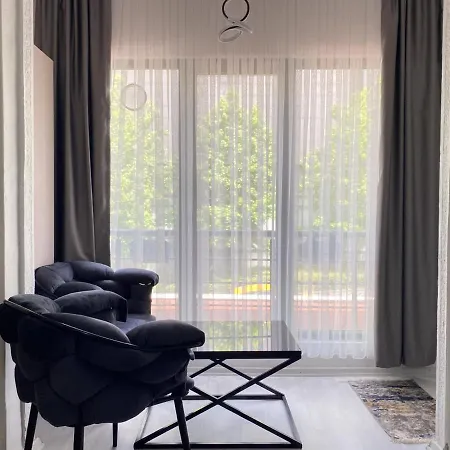 Studio Flat 1 Min To Trump Mall And Metro In Sisli Apartment