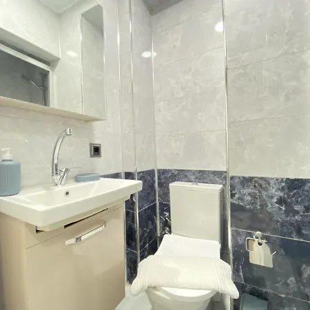 Studio Flat 1 Min To Trump Mall And Metro In Sisli Apartment *