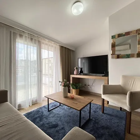 Flat W Terrace 10 Min To Citys Mall And Taksim