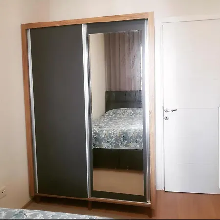 Apartment Spacious One Bedroom Istanbul