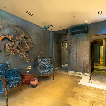 6 Galata Aparthotel *