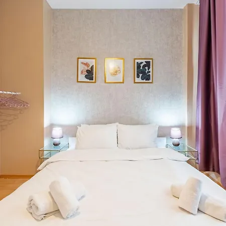 Contemporary Apartment Istanbul