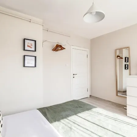 Spacious Oasis In Beyoglu Steps From Galataport Apartment *