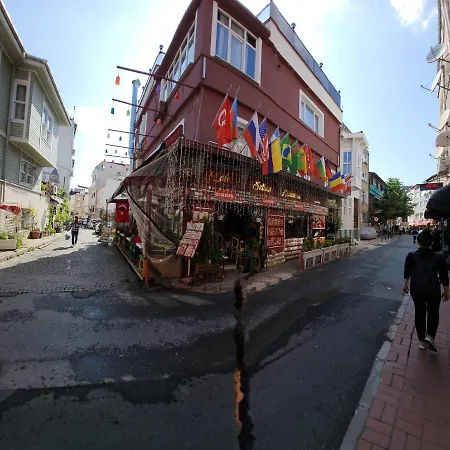 Lale Sultan Sueit Istanbul