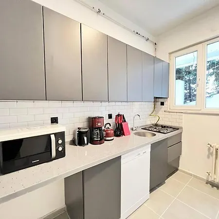 Apartment Wonder Homes- Stylish 4br Flat, Terrace, Sea View, Kabatas Istanbul