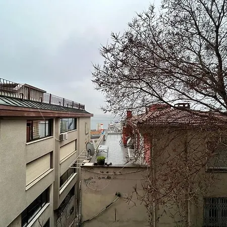 Wonder Homes- Stylish 4br Flat, Terrace, Sea View, Kabatas *