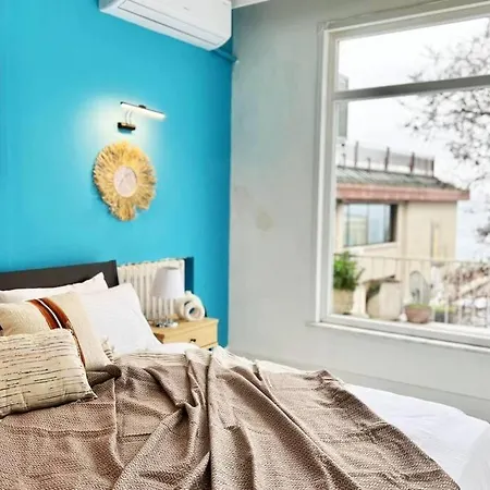 Wonder Homes- Stylish 4br Flat, Terrace, Sea View, Kabatas *