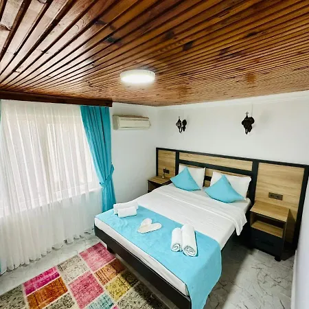 La Maison Bleue Hotel
