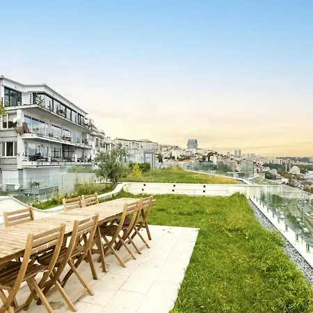 Excellent Flat W 360 Bosphorus View In Cihangir *