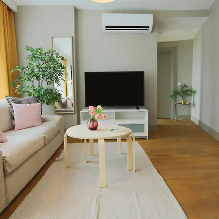Excellent Flat W 360 Bosphorus View In Cihangir * İstanbul